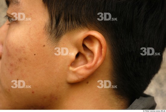 Ear Man Asian Average