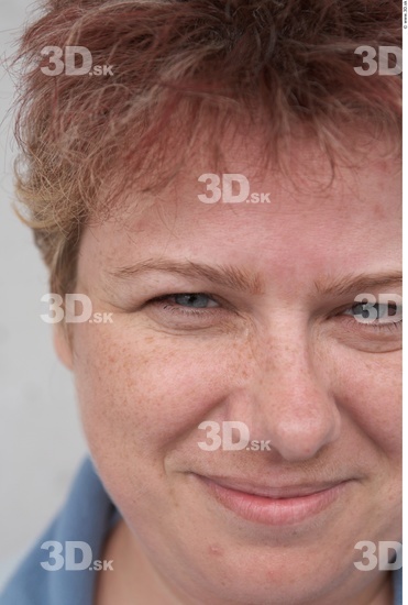 Face Woman White Casual Chubby