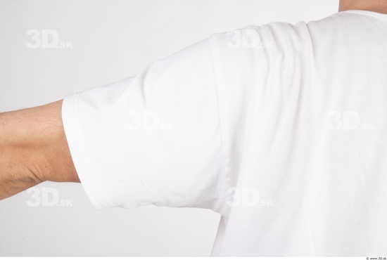 Arm Man White Casual Average