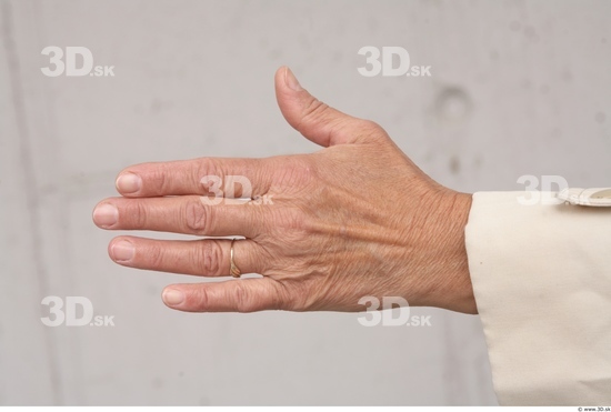 Hand Woman White Average