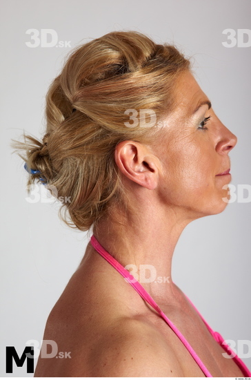 Face Phonemes Woman White Muscular