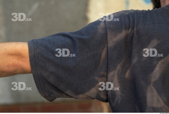 Arm Man Casual Shirt T shirt Average Bearded Street photo references