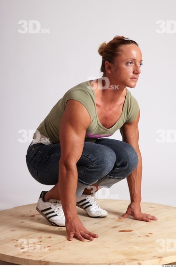 Whole Body Woman Other White Casual Muscular