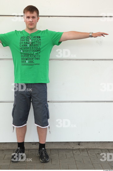 Whole Body Man T poses Sports Average Street photo references