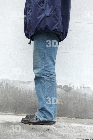 Leg Head Man Casual Jeans Average Bearded Street photo references