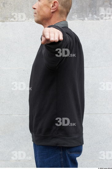 Upper Body Head Man Casual Pullower Average Bearded Street photo references