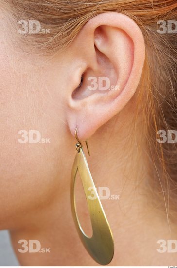 Ear Woman White Jewel Slim