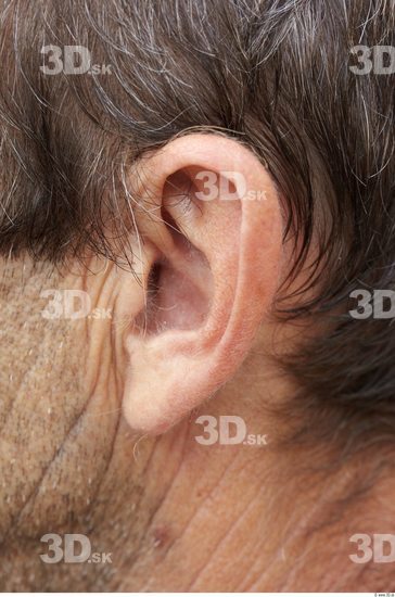 Ear Head Man Athletic Average Street photo references