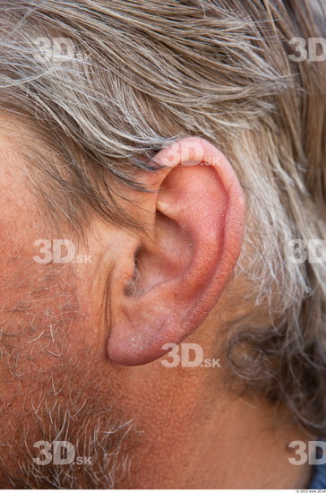 Ear Man White Chubby