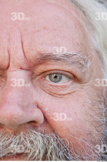 Eye Head Man Casual Slim Overweight Wrinkles Street photo references