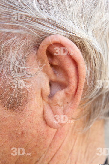 Ear Man White Chubby