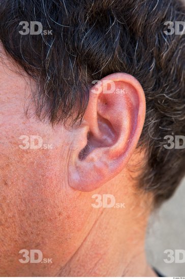 Ear Head Man Casual Average Street photo references