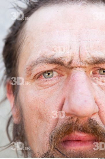 Eye Man White Casual Average Bearded