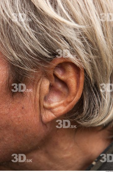 Ear Man Casual Average Street photo references