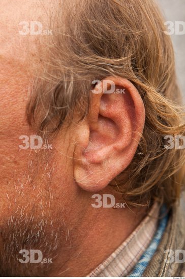 Ear Man Casual Average Street photo references