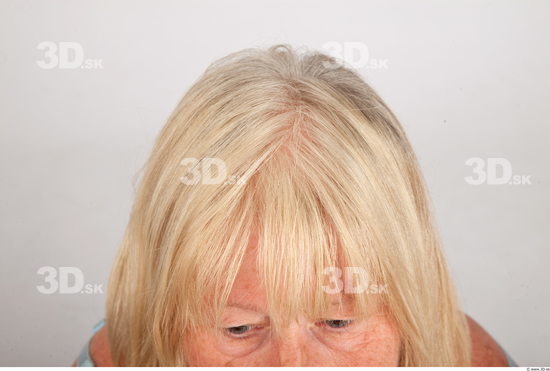 Hair Woman White Average Wrinkles