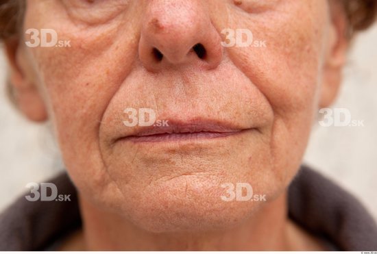 Mouth Woman White Average Wrinkles