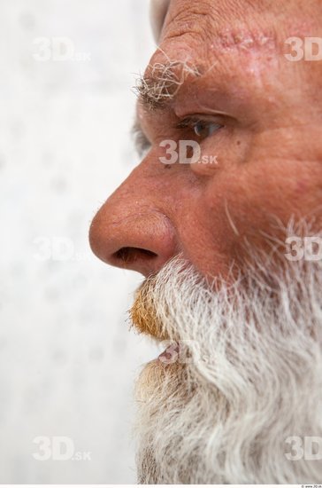 Nose Man White Average Bearded