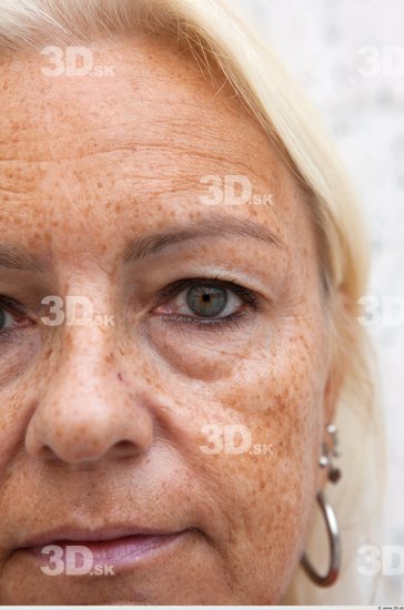 Eye Woman White Average