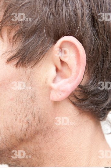 Ear Man White Casual Average