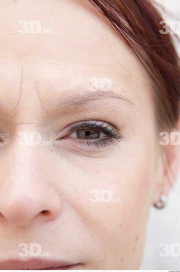 Eye Woman Average Street photo references