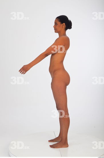 Whole body reference of nude Cecelia