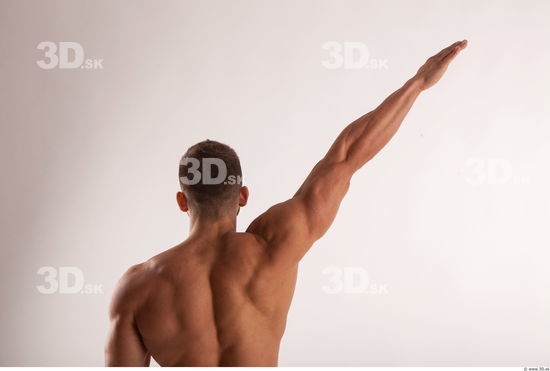 Arm moving pose light of bodybuilder Harold