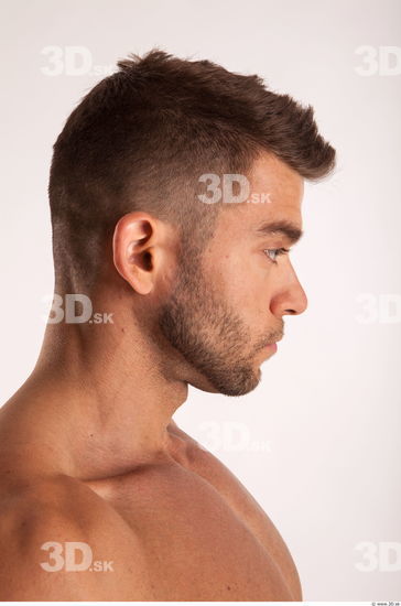 Head moving pose light of bodybuilder Harold