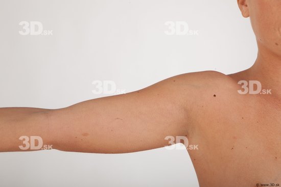 Arm reference of nude Norma