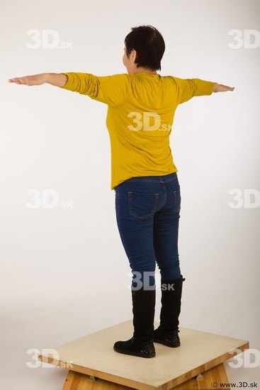 Whole body yellow sweater blue jeans black shoes t pose of Gwendolyn