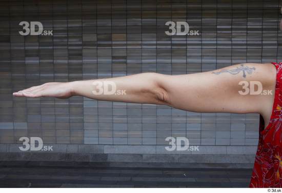 Arm Woman White Casual Average Street photo references