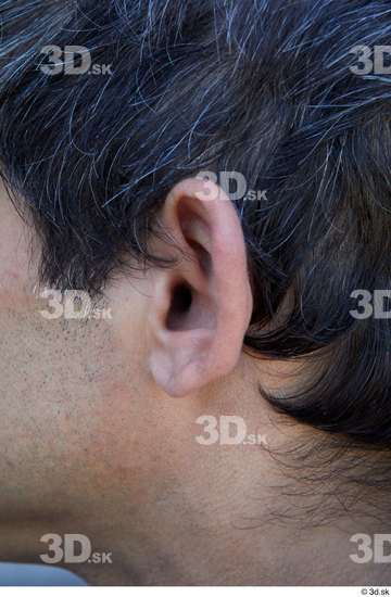 Ear Man White Casual Average Street photo references