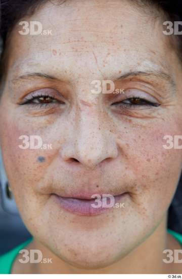 Nose Woman White Scar Casual Average Street photo references