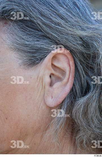 Ear Woman White Casual Average Street photo references