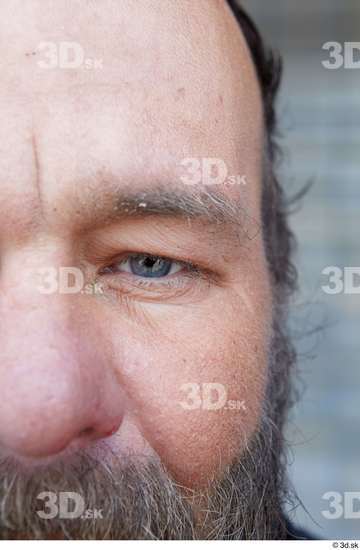 Eye Man White Casual Average Street photo references