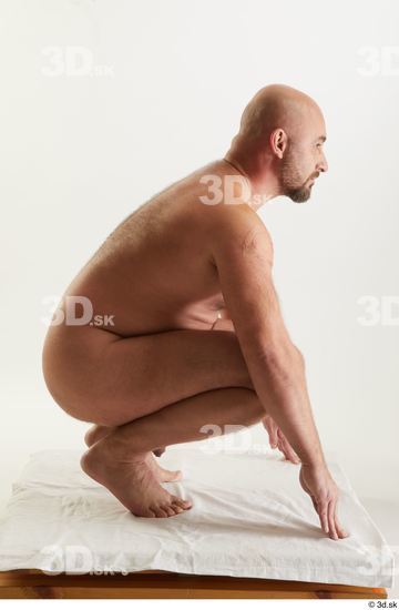 Neeo  kneeling nude whole body  jpg