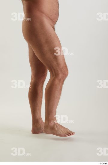 Neeo  flexing leg nude side view  jpg