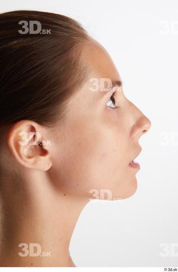 Vanessa Angel  T head phoneme side view  jpg