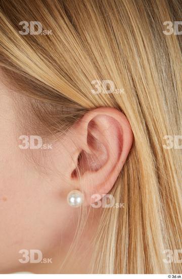 Ear Woman White Casual Slim Street photo references