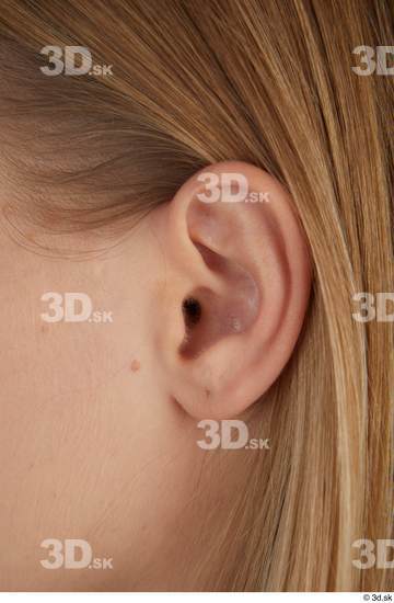 Ear Woman Casual Slim Street photo references