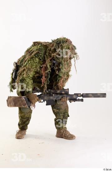  Andrew Elliott in Ghillie Crouching crouching standing whole body 0007.jpg