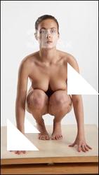 Della poses # 1