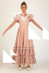 Photos Suena in Historical Dress 11 