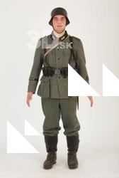  Photo Enthoan in German uniform with rifle WW II 3 