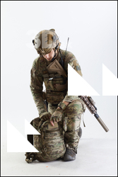  Frankie Perry US Recon Kneeling with Backpack 